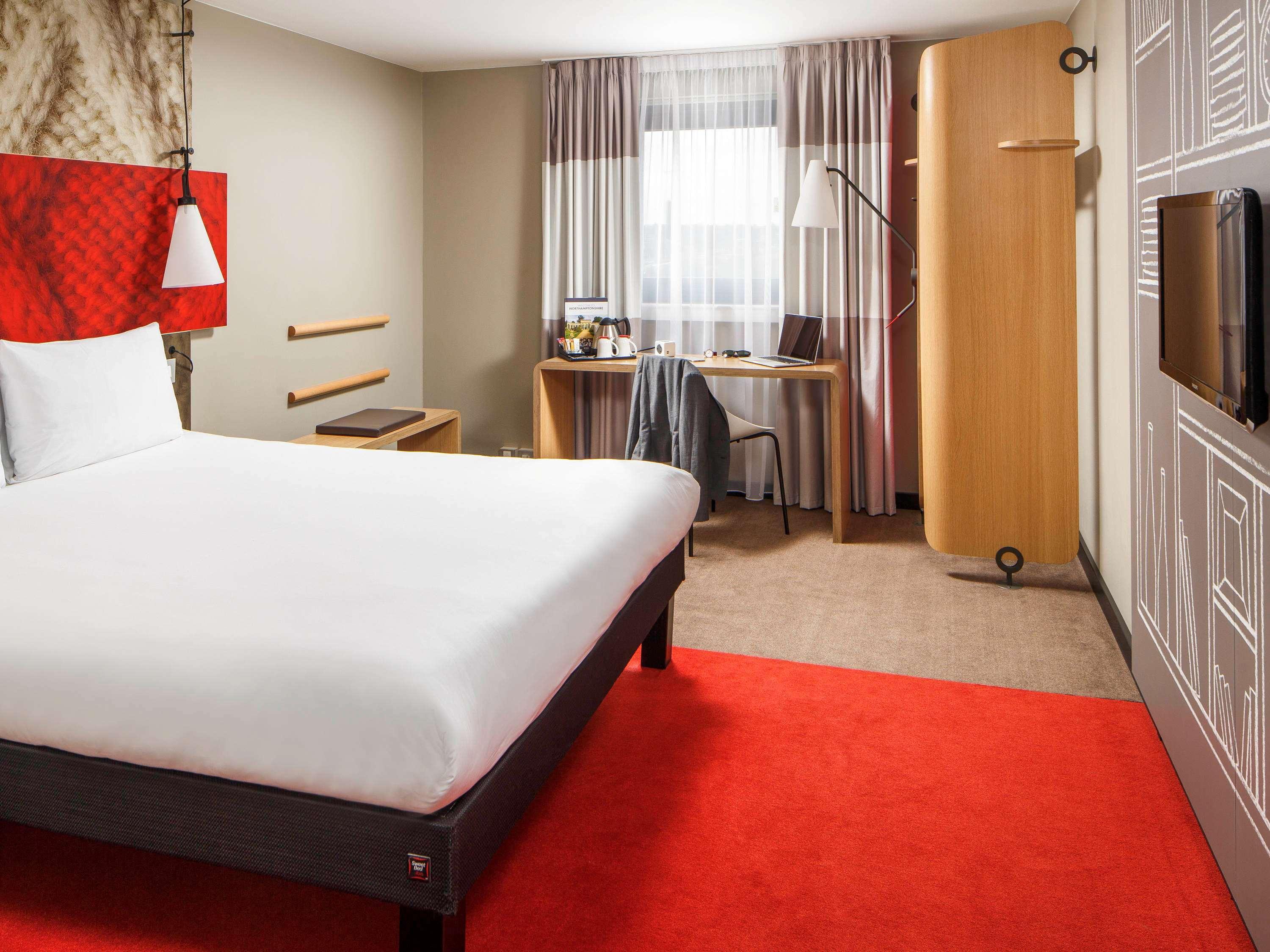 Ibis Hotel Northampton Centre Eksteriør billede